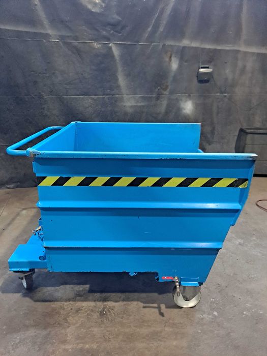 Carros basculantes varios modelos e tamanhos