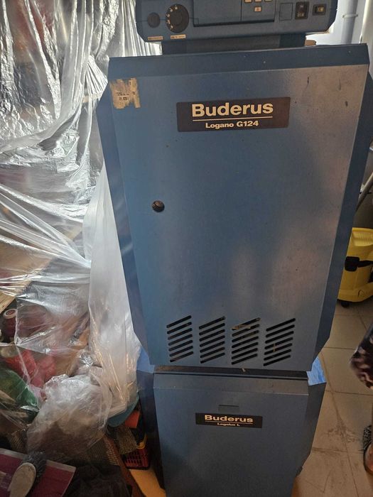 piec gazowy BUDERUS logano g124 używany