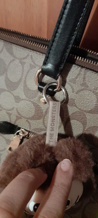 Labubu secret porta chaves
