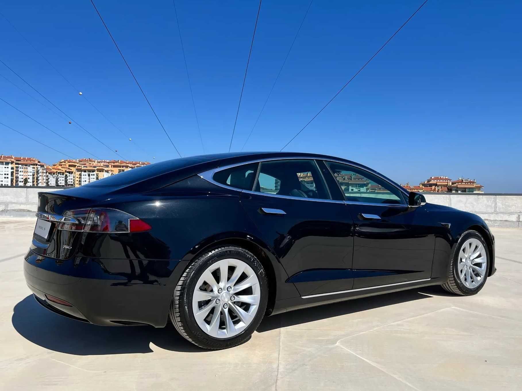 Tesla S 75D 525CV