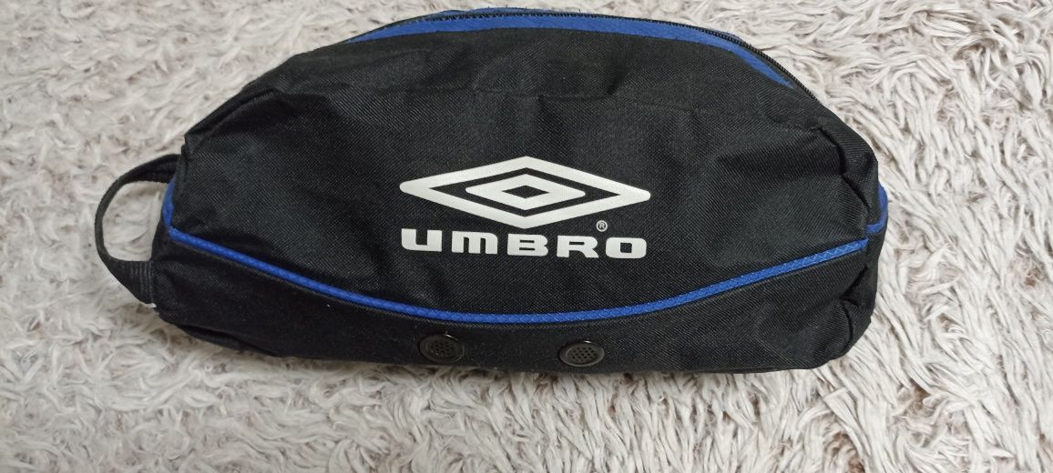 Сумка кейс для обуви,бутс UMBRO.