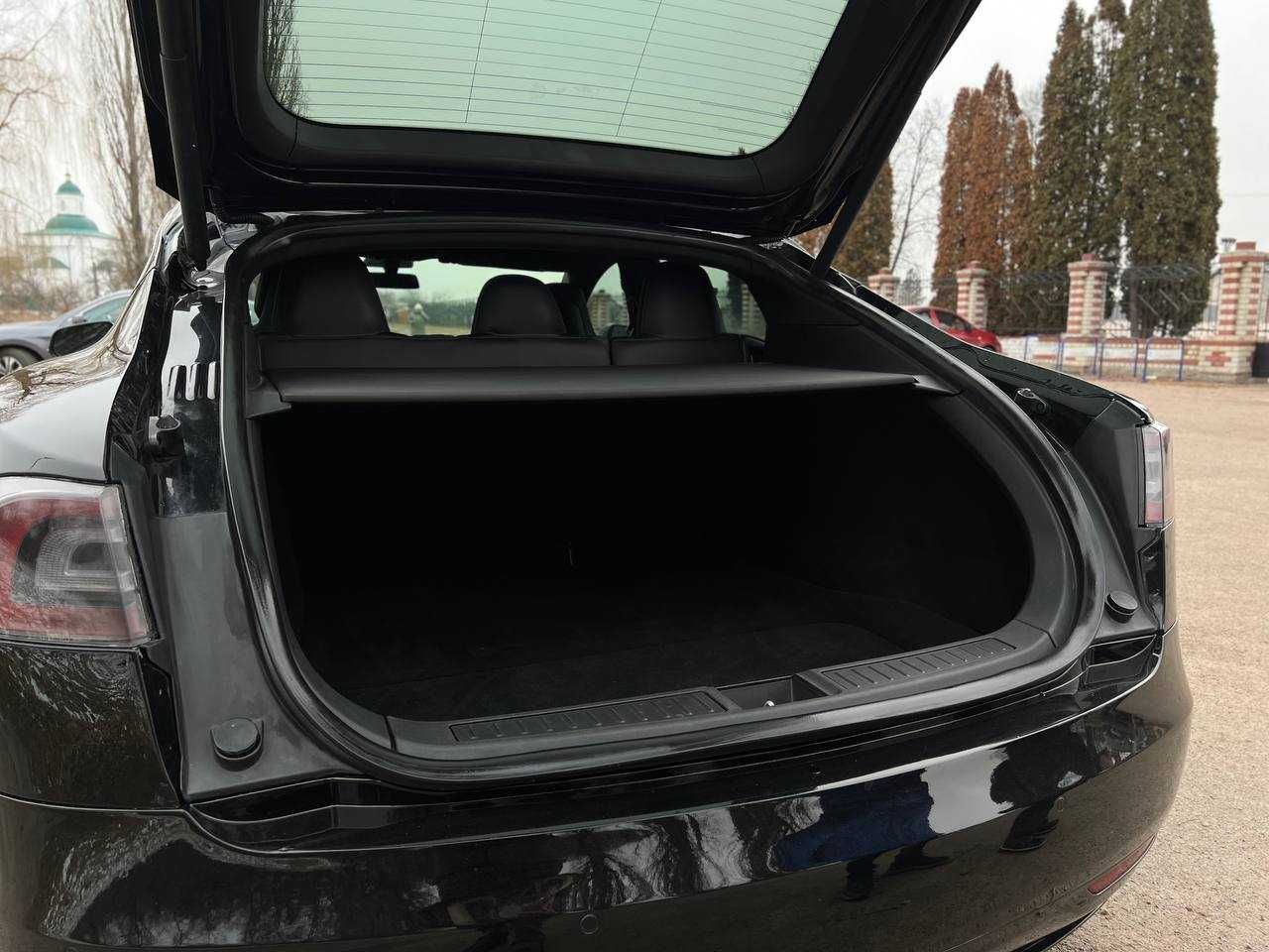 Tesla Model S 75 rest 2017року
