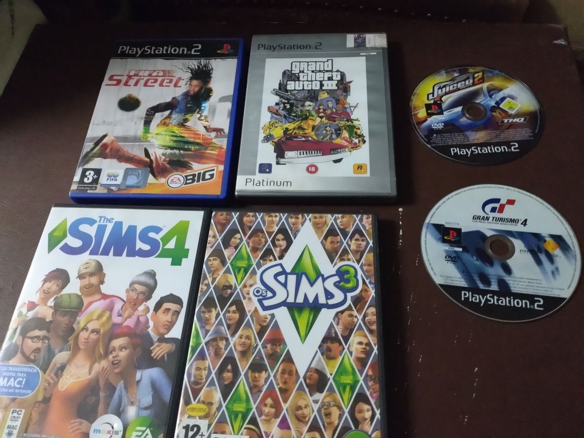 Jogos PS 2  e Vários DVD /CD Room Sims e outros