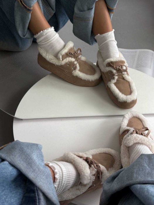 Жіночі зимові лофери Miu Miu Loafers Winter Beige з хутром M008