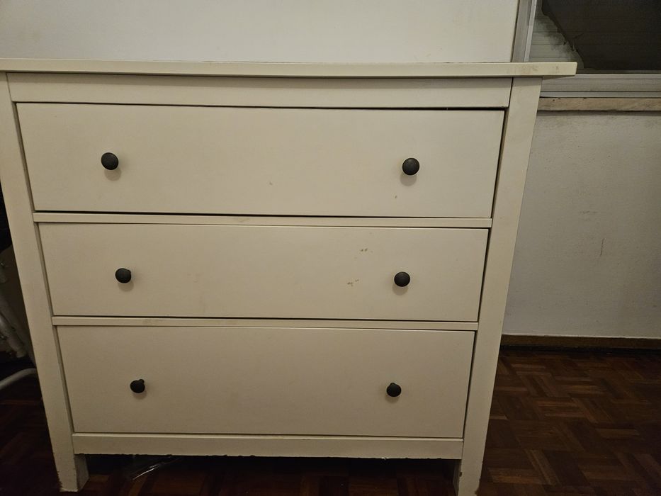 Comoda branca Ikea