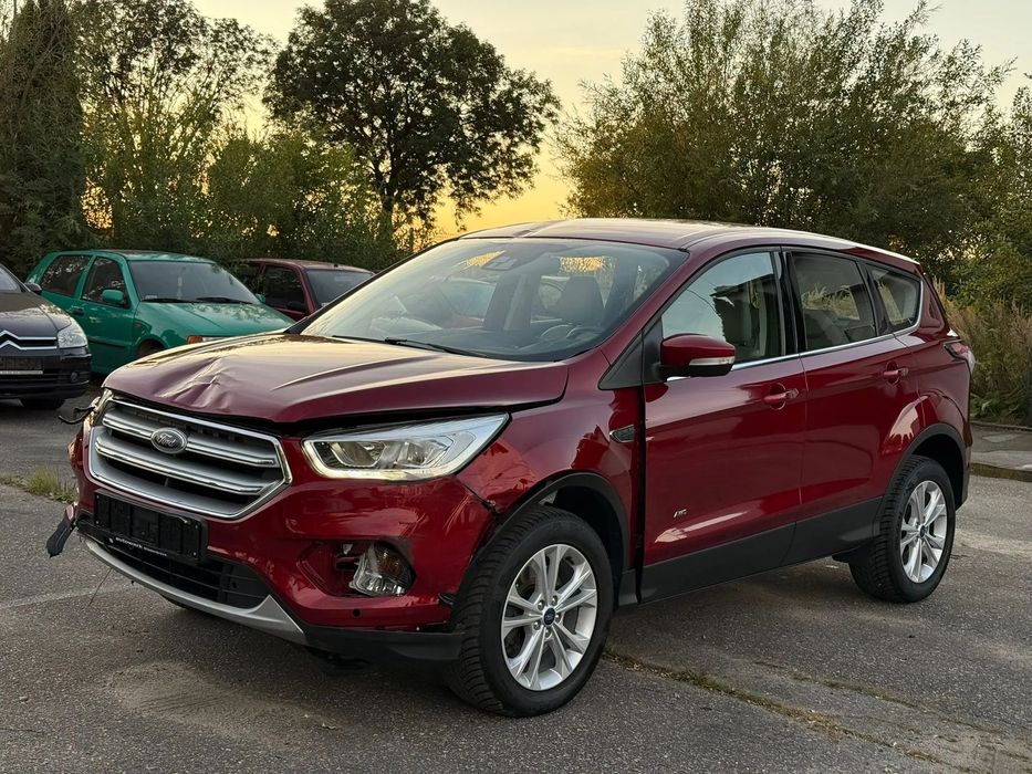 Ford Kuga Z Niemiec, LIFT, poduszki całe, 4x4, automat, pali i jeździ