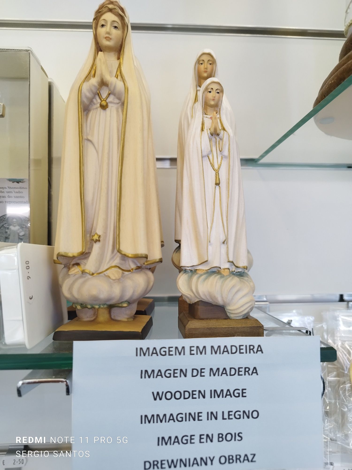 Imagens em madeira