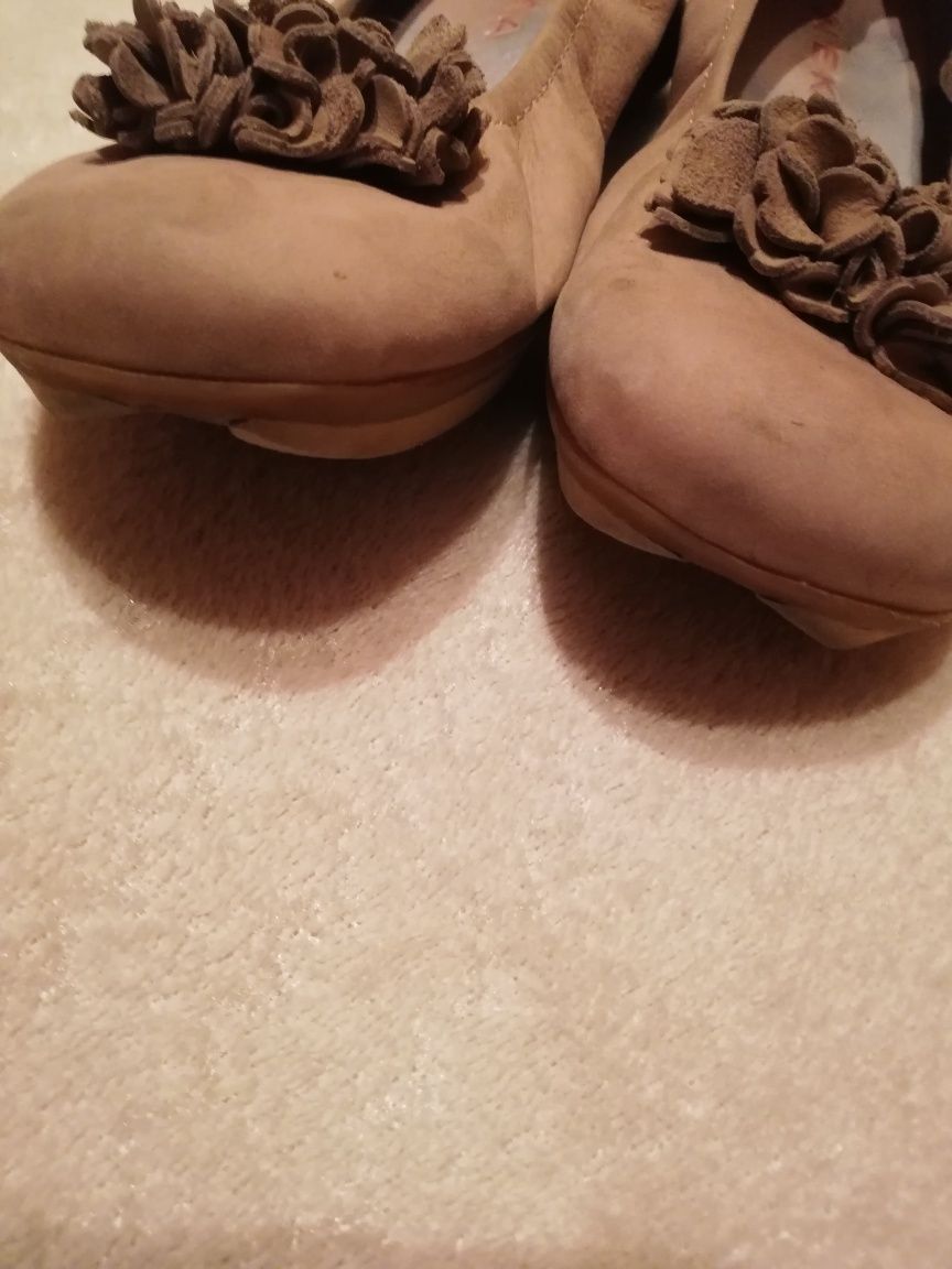 Buty damskie,wiosenne rozm 38, skora naturalna, marka Eneka