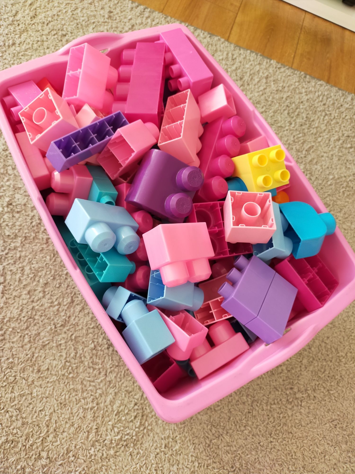 Duże pudło na kółkach Mega Bloks kuchnia klocki dla dziewczynki dziec