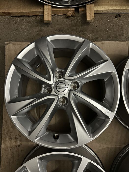 Диски  R16 4x108/6,5J/ET38 Opel/Peugeot/Fiat/Citroën