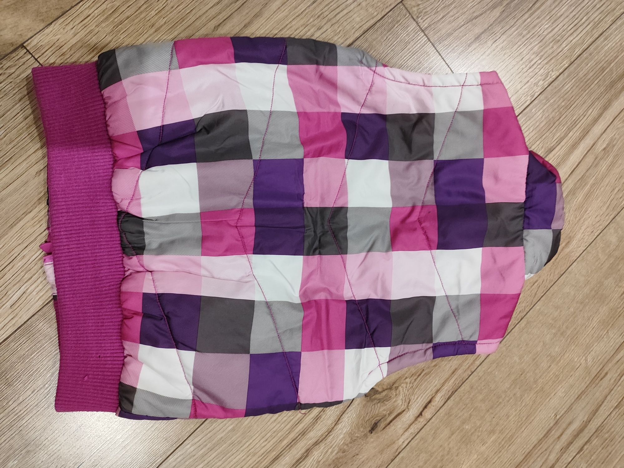 Bezrękawnik firmy Reserved r.122