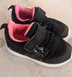Adidasy next brokat