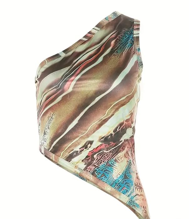 Топ на одне плече