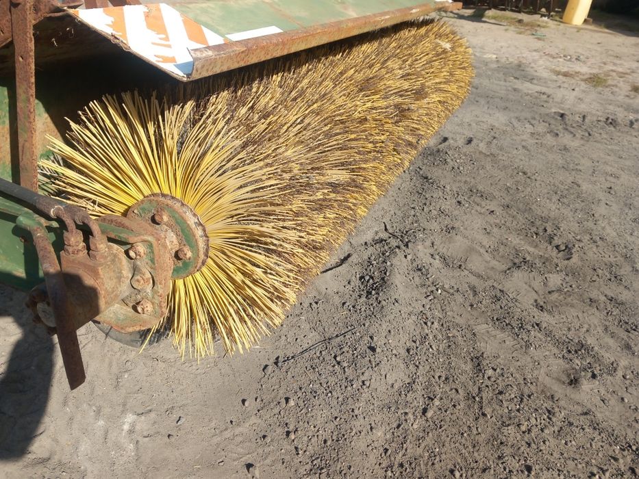 Zamiatarka Szczotka  Szerokość  2,20m Hydrauliczna