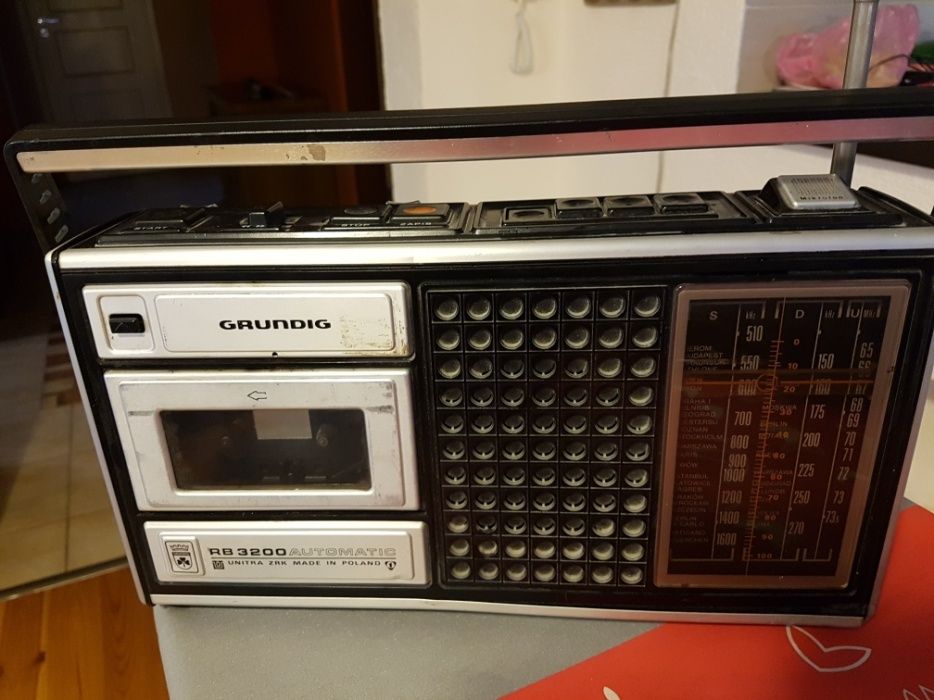 Radiomagnetofon Grunding lata 80