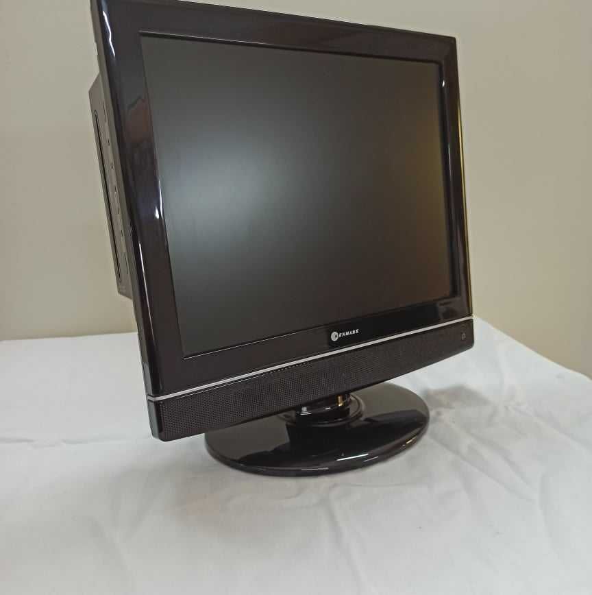 MONITOR Kenmark LVD163D DVD 15"