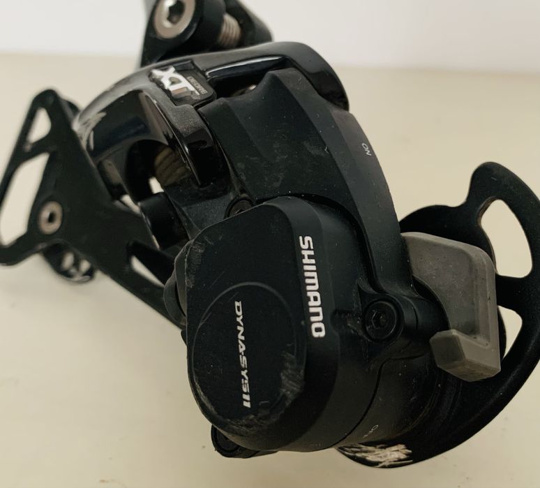 Komplet przerzutek z manetkami Shimano Deore XT M8000 (Enduro, Trail)