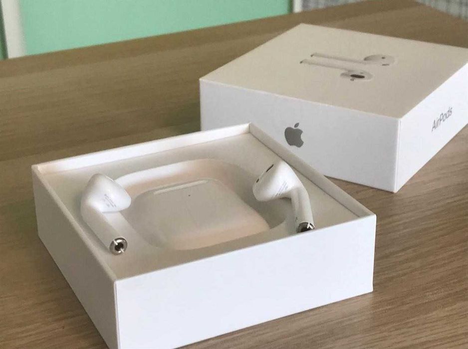 Топовые Наушники аірподс 2 1в1 +чехол