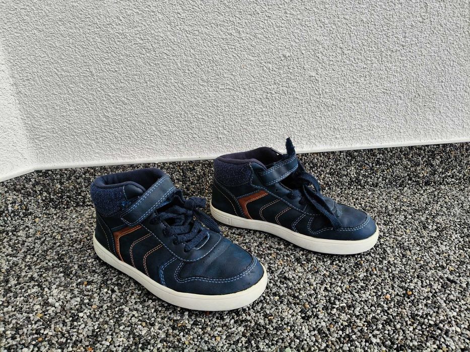 Botki jesienne chłopięce, buty granatowe, 34