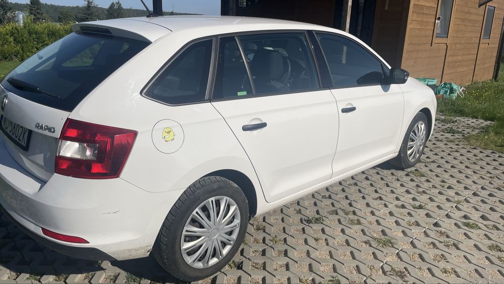 Bezwypadkowa skoda rapid 2015