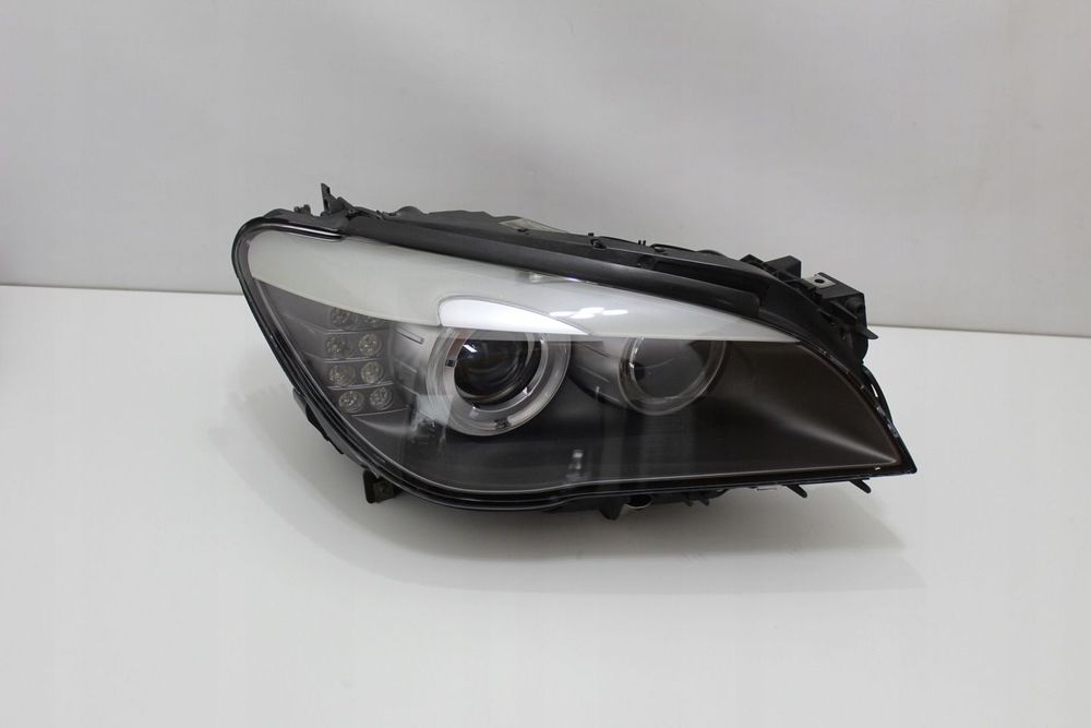 Reflektor prawy xenon lampa prawa kompletna OE BMW F01 F02 Europa