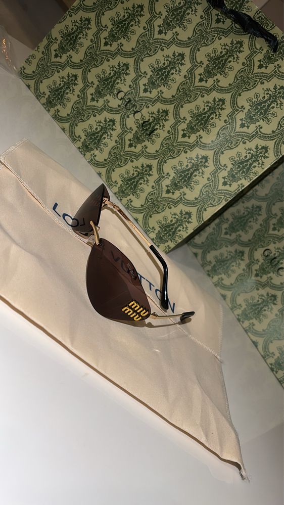 Nowe okulary Miu Miu miumiu dior gucci louis vuitton celine cc