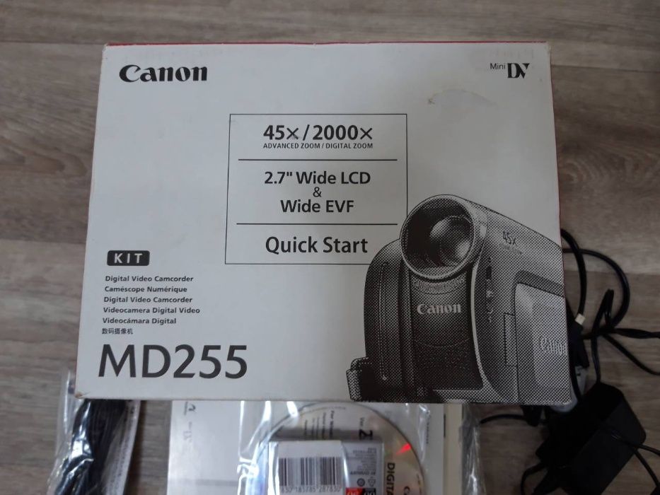 Видеокамера Canon MD255