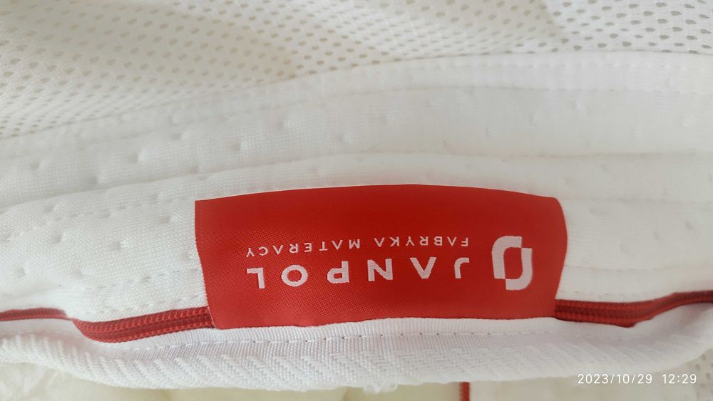 Pokrowiec z pianką termoelastyczną na materac,80x200x20cm ,JANPOL,nowy