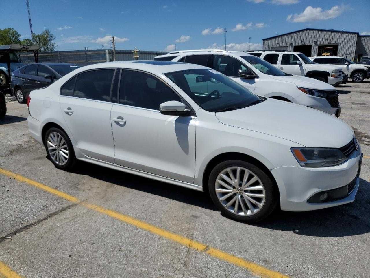 Volkswagen JETTA TDI 2014