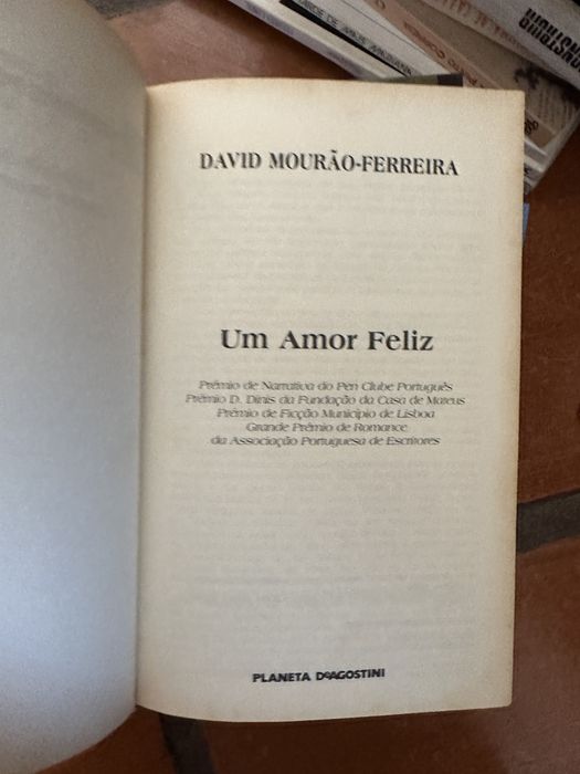 Livro David MourãoFerreira - Um Amor Feliz
