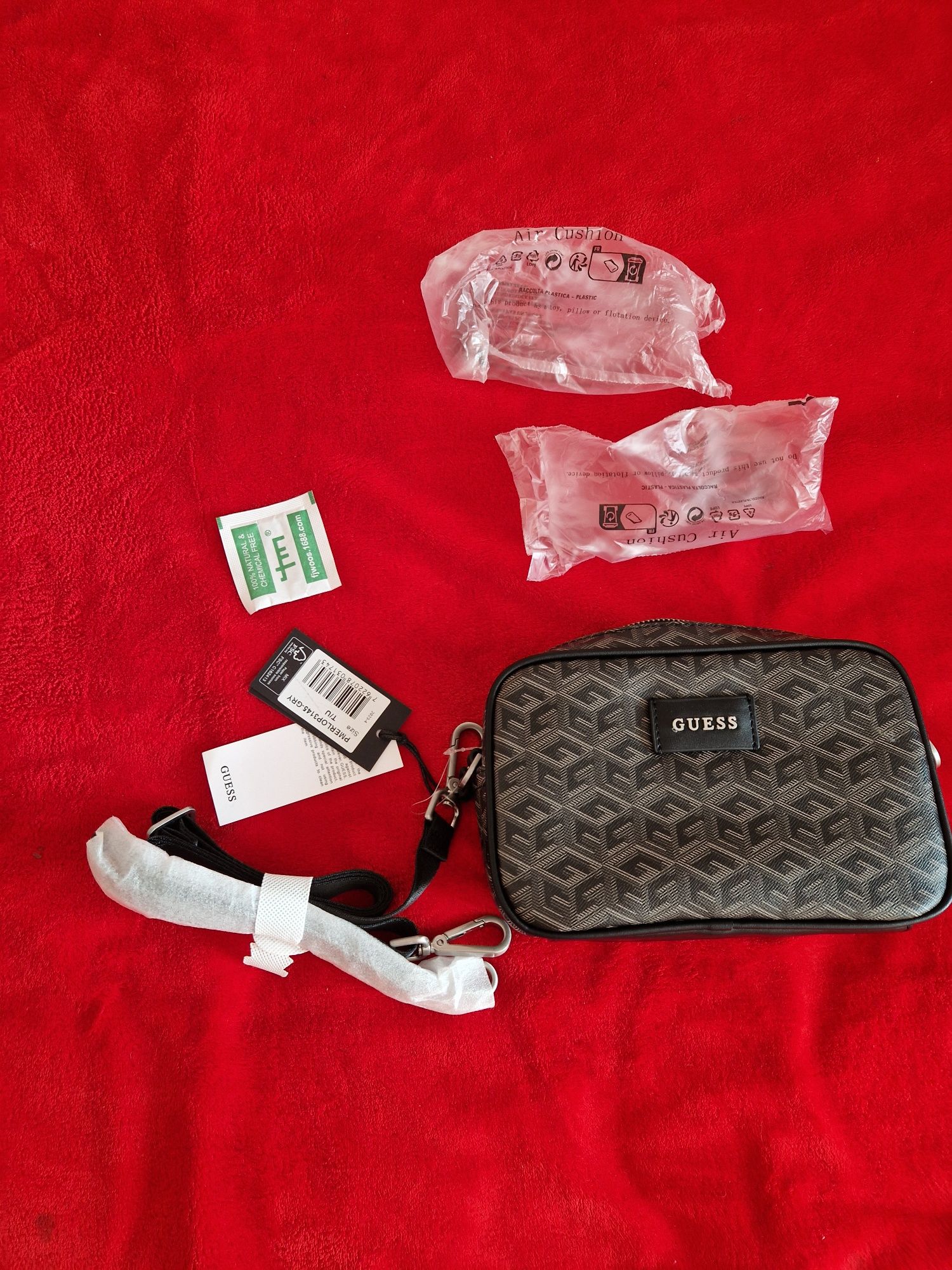 Сумка guess,гес,гуес оригинал
