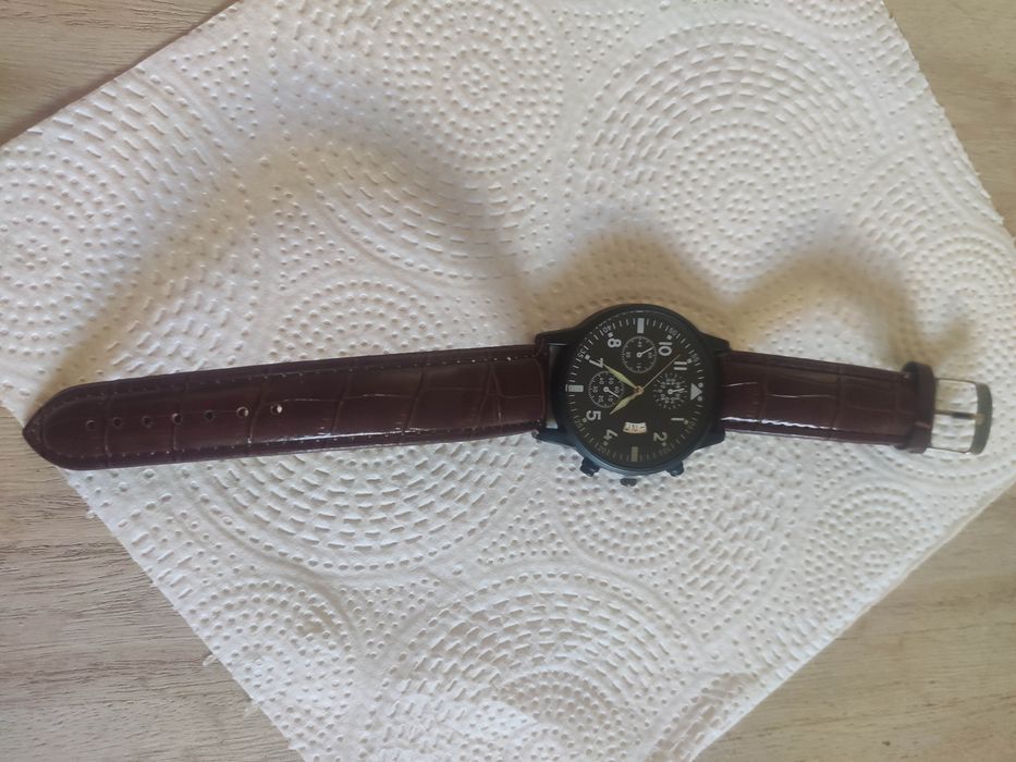 Relógio quartzo masculino com 2 pulseiras de oferta