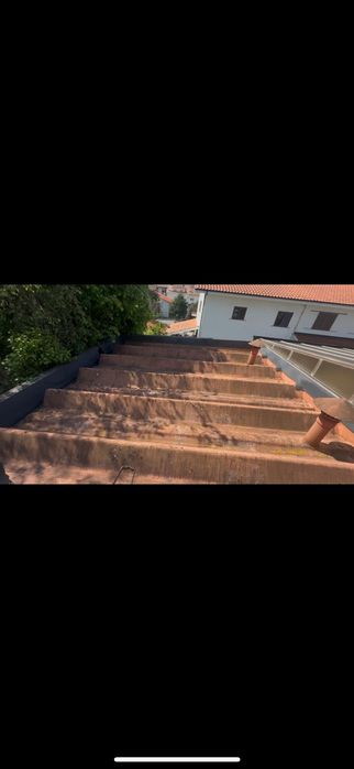 Serviços de telhados, coberturas e estruturas.