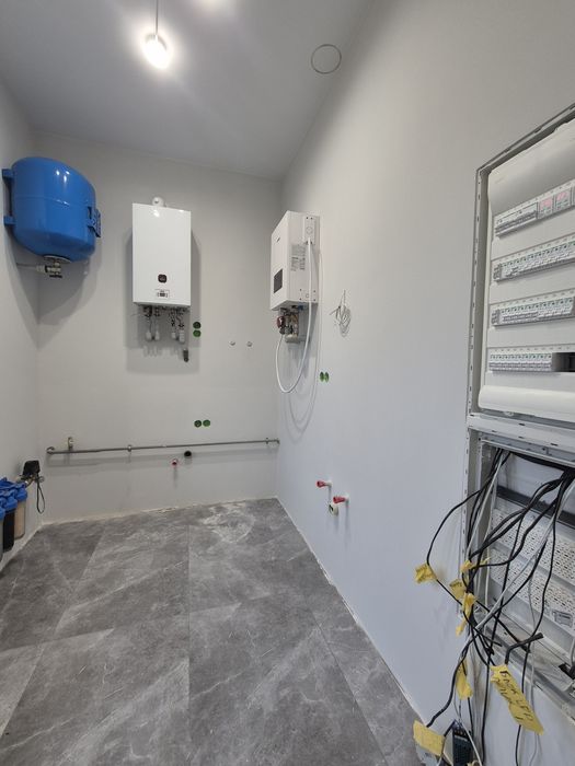 Приватний будинок з ремонтом, меблями, технікою Газ Електрика єОселя