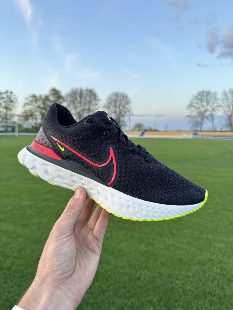 Кросівки для бігу Nike React Infinity Run FK 3