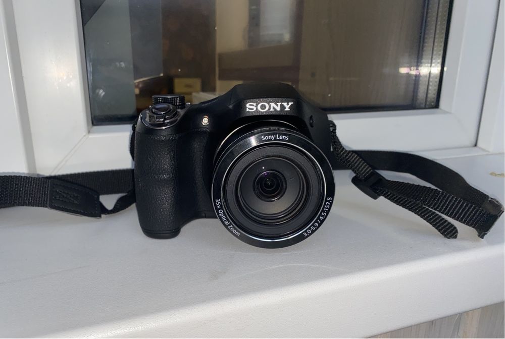 Фотоапарат Sony Cyber-shot DSC-H300 б/у з дефектом