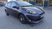 Продам Toyota Aqua (Prius C) гибрид