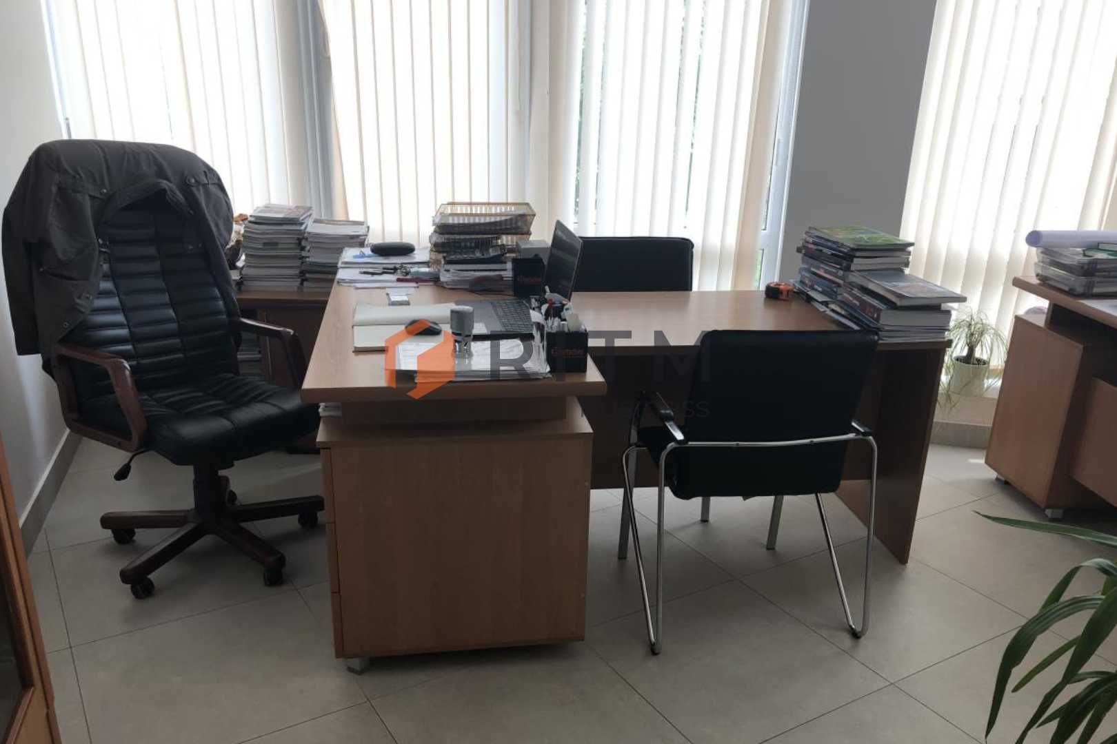 Унікальна пропозиція комерційного 3-х рівневого приміщенння