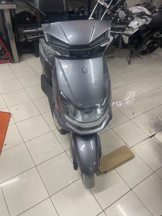 Moto eletrica nao precisa de carta