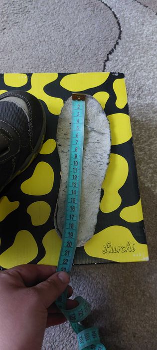 Продам демісезоні черевики 31 розміру