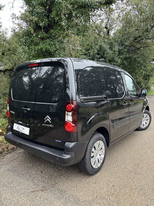 Citroen Berlingo 1.6 HDI 3 lugares 120cv 6V