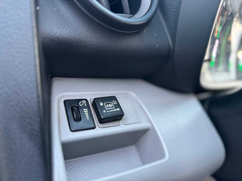 Продам Toyota RAV