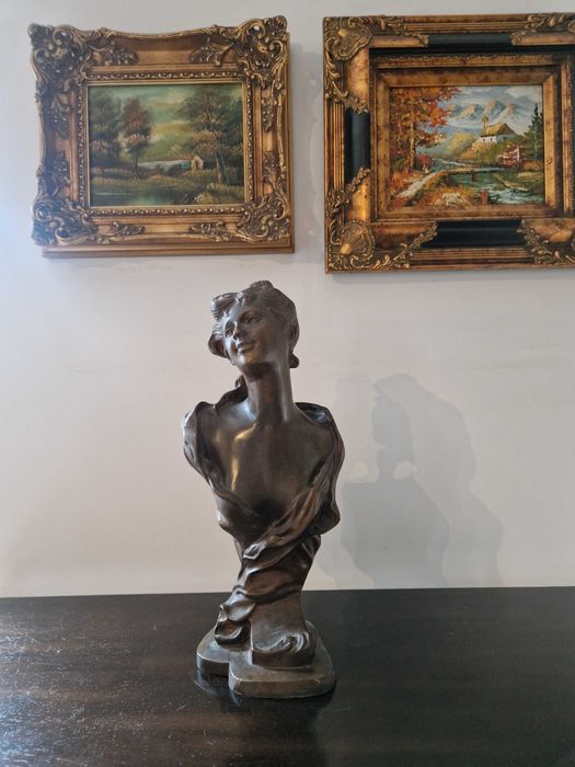 Popiersie kobiety - brąz/mosiądz - efektowne