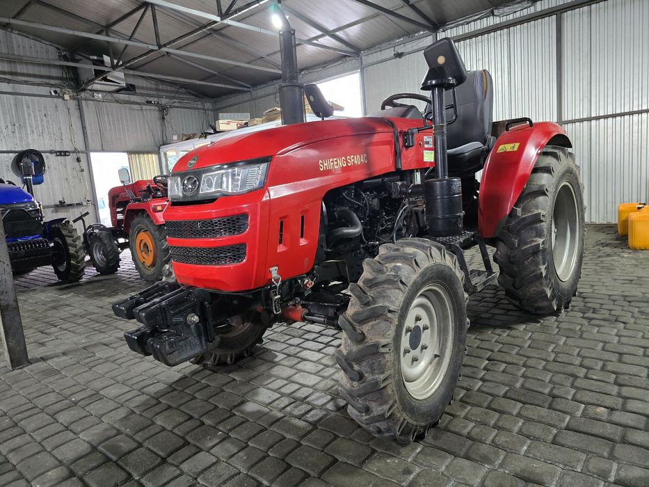 Повнопривідний трактор Shifeng 404C, 40 к.с,, ГПК, вага 1950кг,