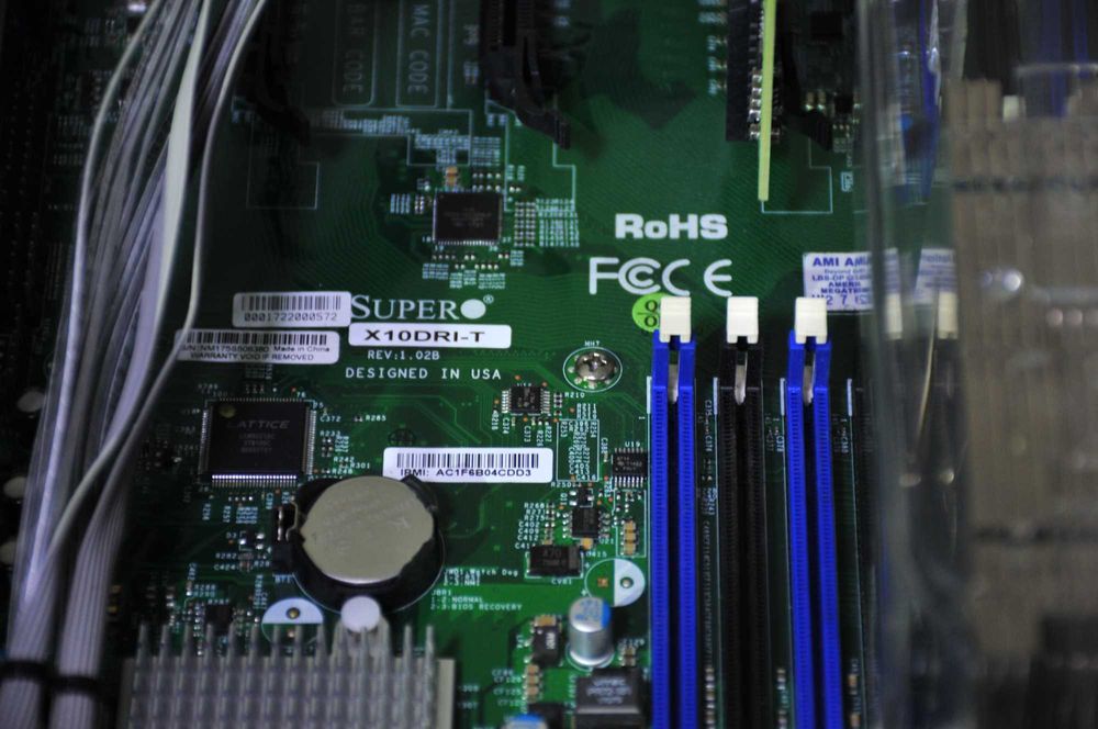 Server Rack  2 Procesory Xeon V4  32 GB DDR4  2x 10 gb LAN