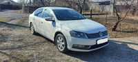 Volkswagen Passat 1.8 TSI (2012 г)