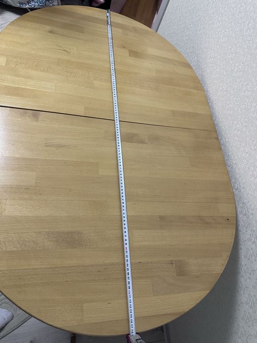 Раздвижной обеденный деревяный стол