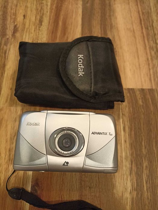 Máquina fotográfica Kodak Advantix T60