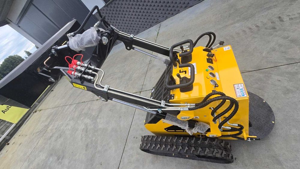 Mini ładowarka gąsienicowa LRT 460 (bobcat Jcb Arteer)