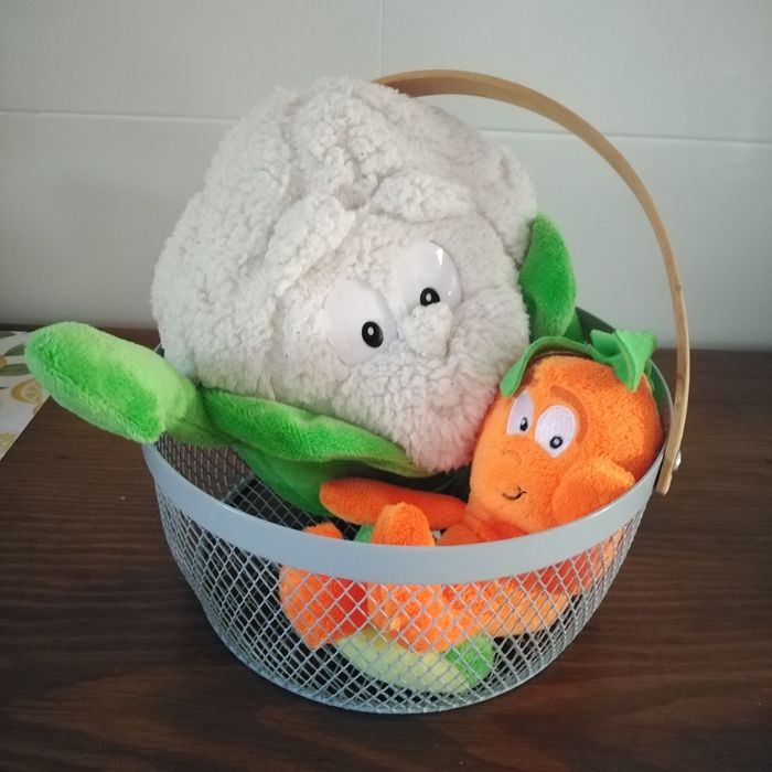 Koszyczki metalowe z bambusową rączką